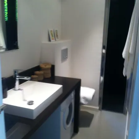 T2 L'escapade Апартаменты